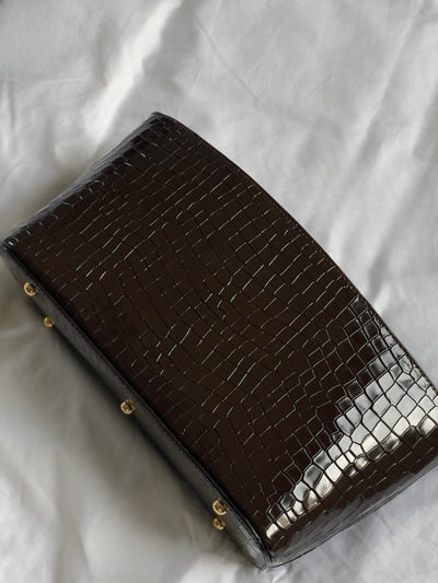 Brown Laurent
